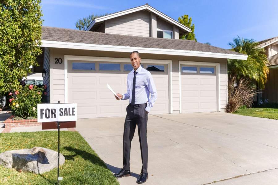 What Training to Become a Real Estate Broker?